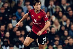 利物浦斯洛特失误引争议，8000万欧引援受质疑，球队阵容变动影响前景