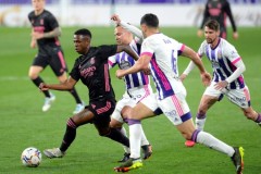 皇马引援新篇章：科纳特与乌帕梅卡诺加盟前景及西甲布局影响